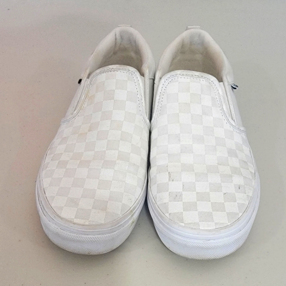 Vans White & Cream Checkered Slip ons - Youth 6